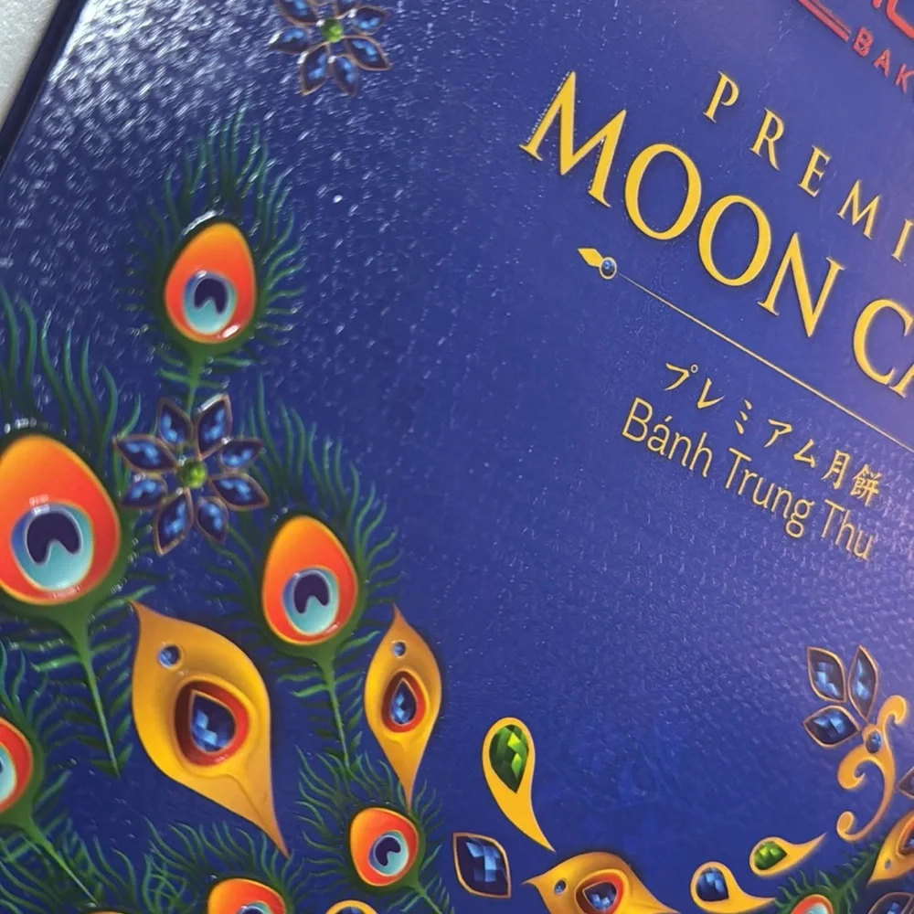 Phuc An Bakery Moon Cake Gift‎ Bag Peacock Premium Banh Trung Thu Collectible